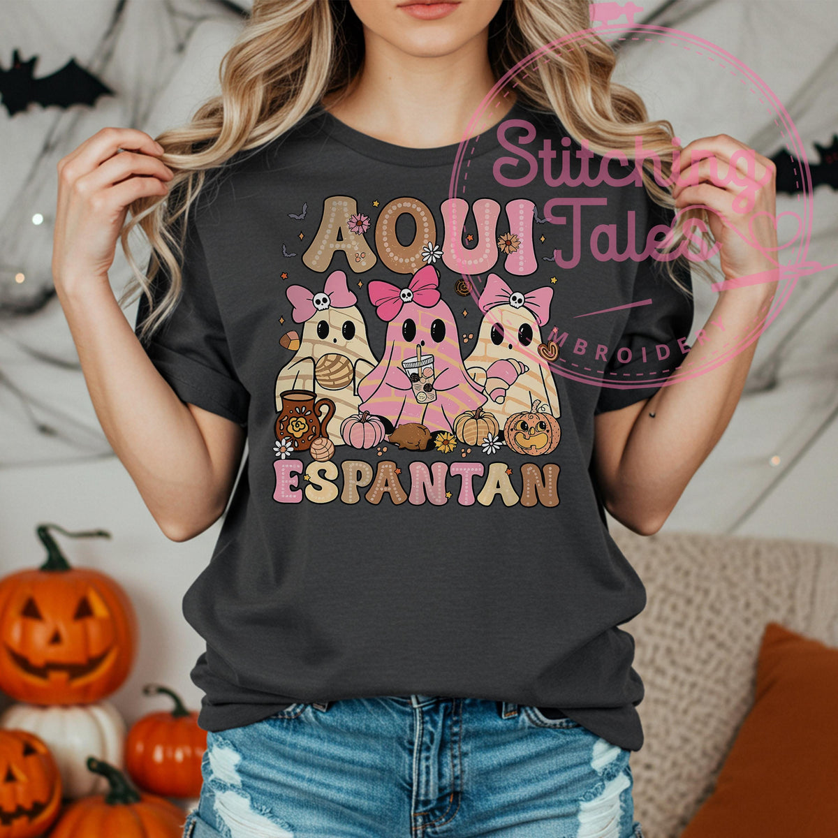 Aquí Espantan Ghost Tee, Funny Latina Halloween Shirt