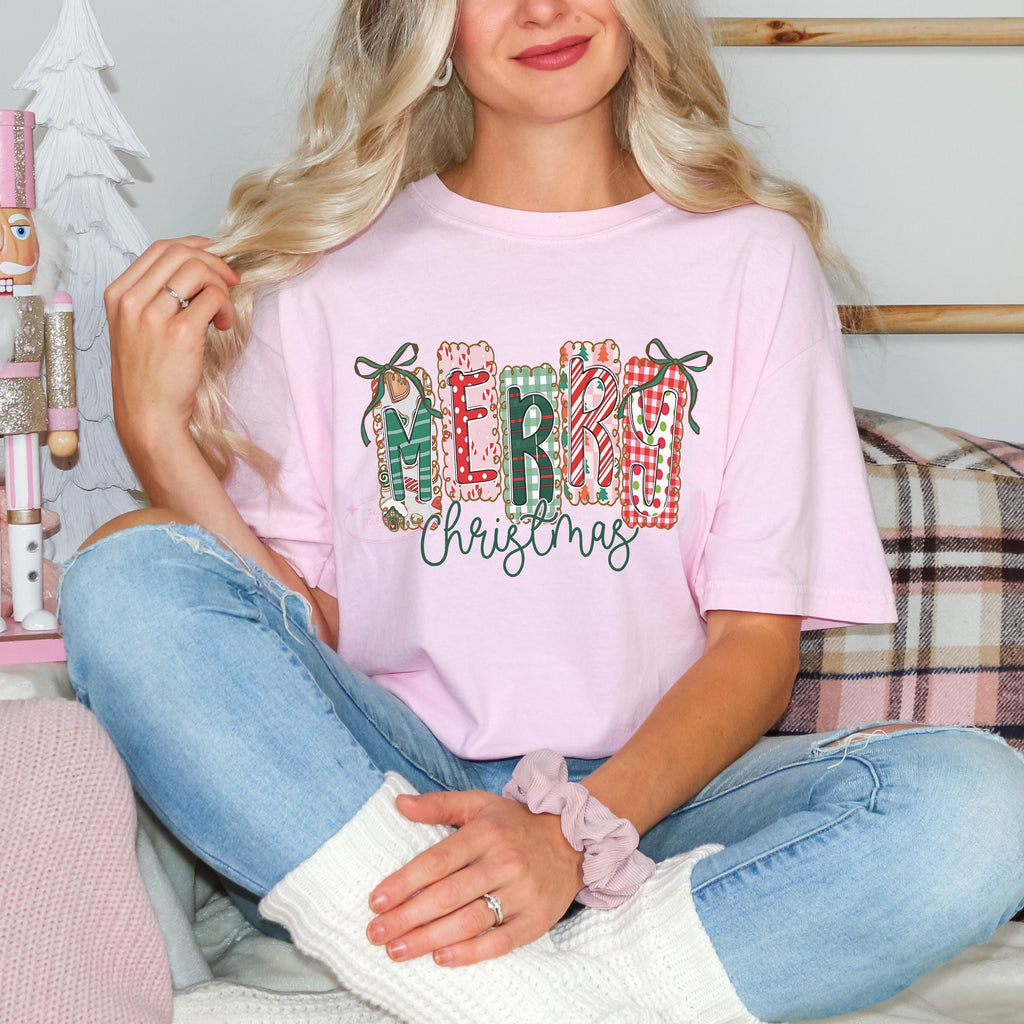 Merry Christmas Shirt, Pink Festive Bows, Patterned Letter Tee