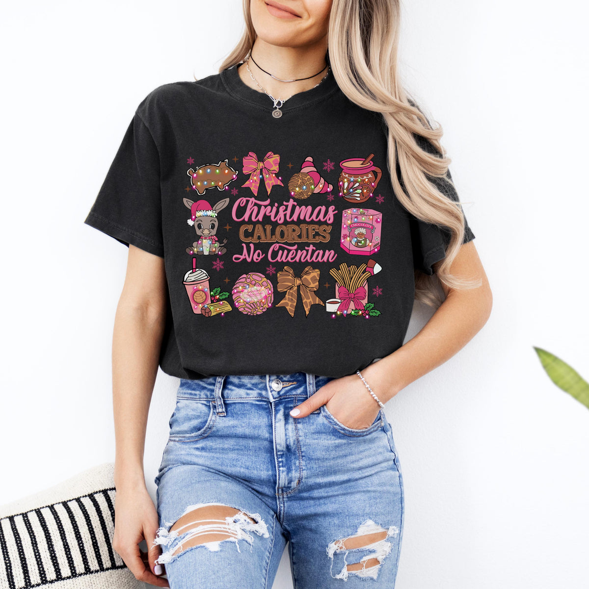Christmas Calories No Cuentan Sweatshirt, Latino Holiday Sweater